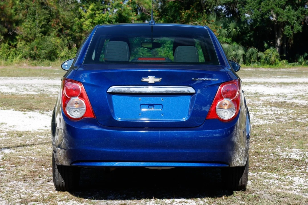 2014 Chevrolet Aveo/Sonic - Image 7 of 12