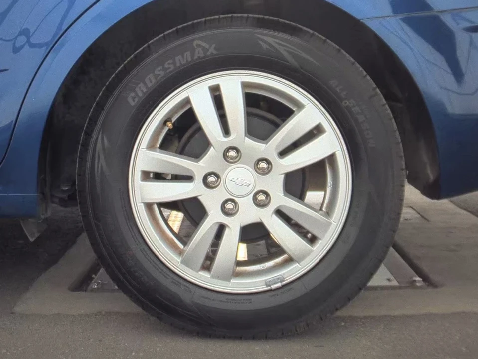 2014 Chevrolet Aveo/Sonic - Image 12 of 12