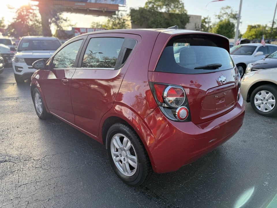 2014 Chevrolet Aveo/Sonic - Image 4 of 18