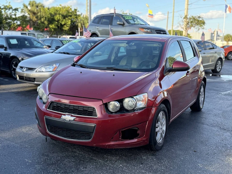 2014 Chevrolet Aveo/Sonic - Image 2 of 18