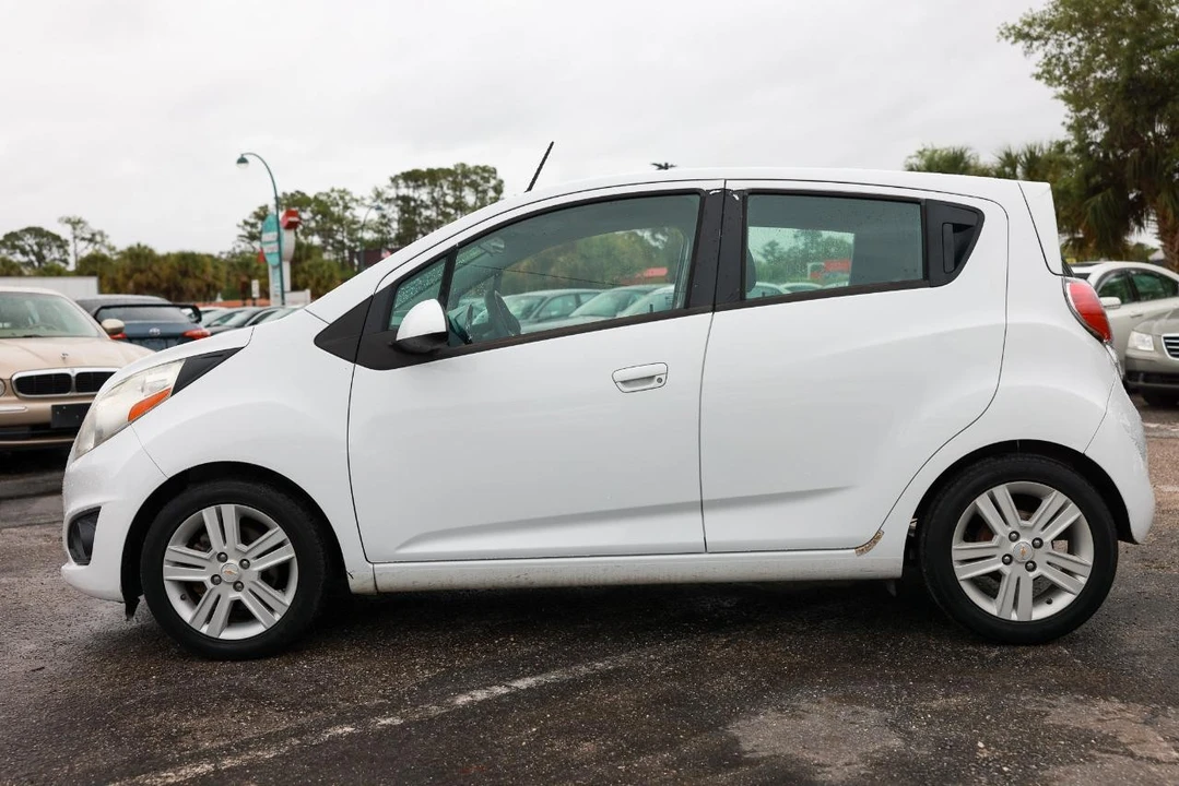 2014 Chevrolet Spark - Image 3 of 21