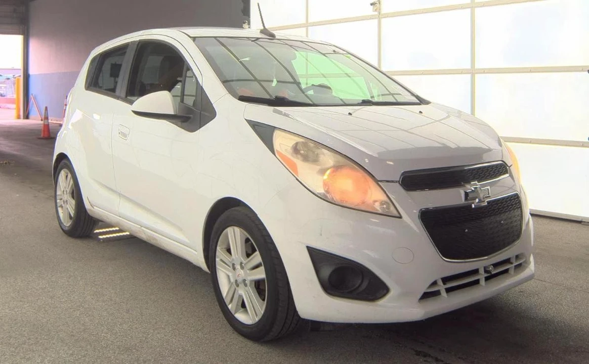 2014 Chevrolet Spark - Image 3 of 11