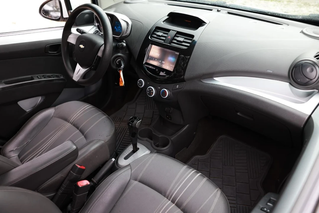 2014 Chevrolet Spark - Image 16 of 21