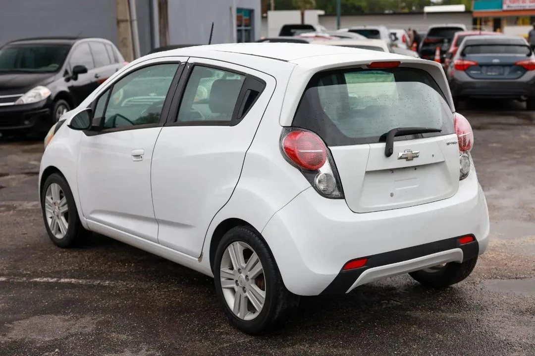 2014 Chevrolet Spark - Image 5 of 21