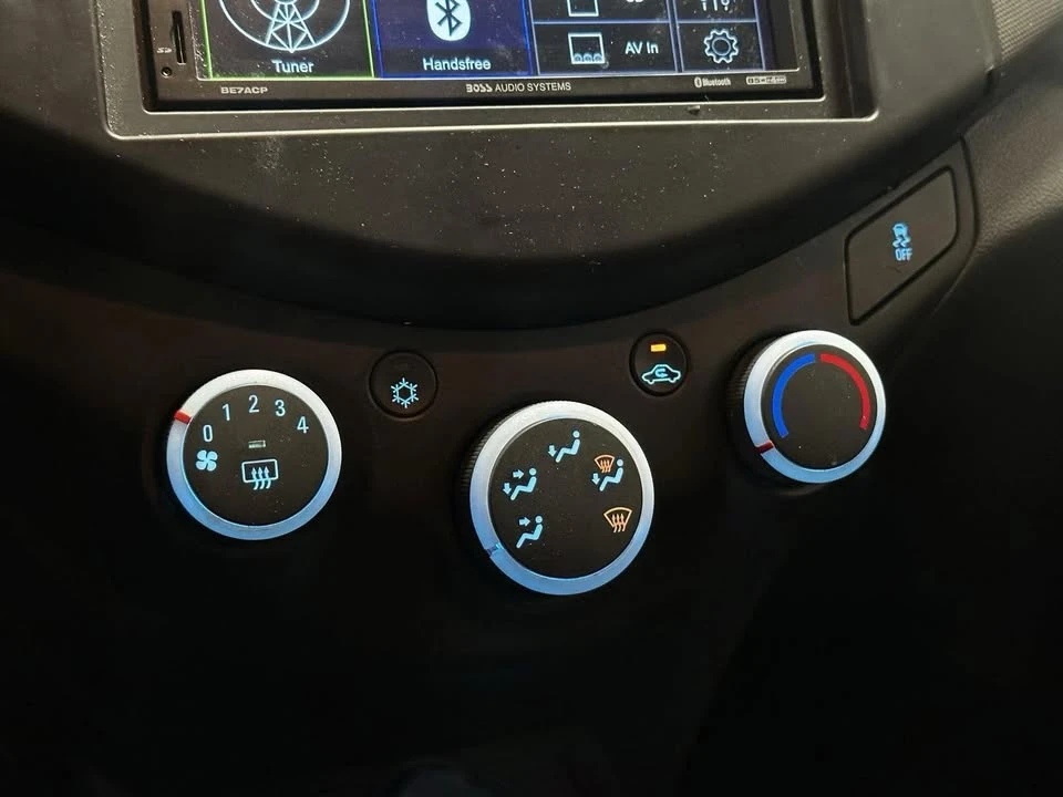 2014 Chevrolet Spark - Image 12 of 14