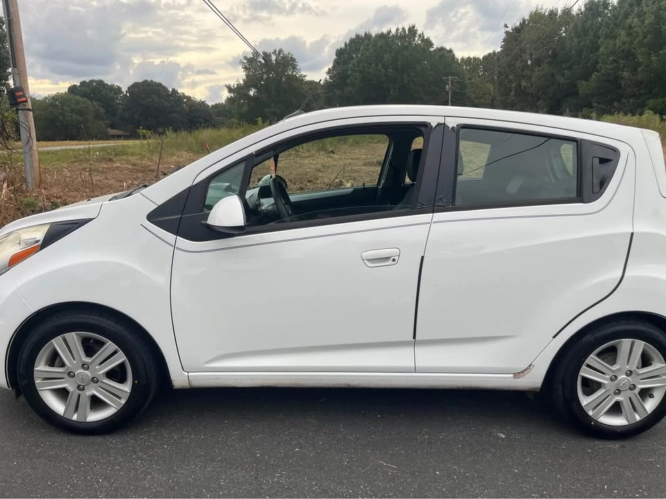 2014 Chevrolet Spark - Image 2 of 8