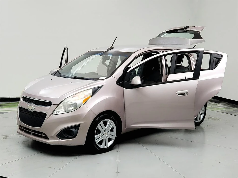 2014 Chevrolet Spark - Image 9 of 21