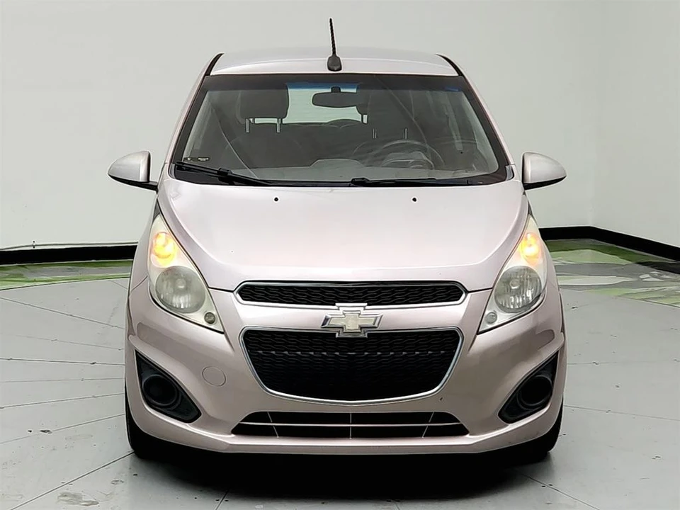 2014 Chevrolet Spark - Image 2 of 21