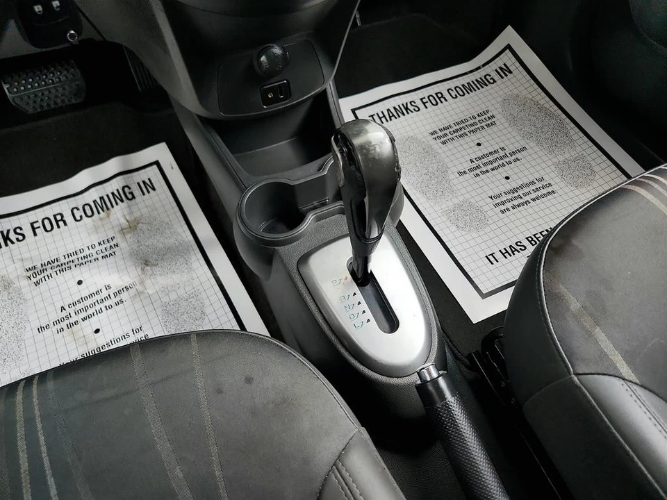 2014 Chevrolet Spark - Image 17 of 21