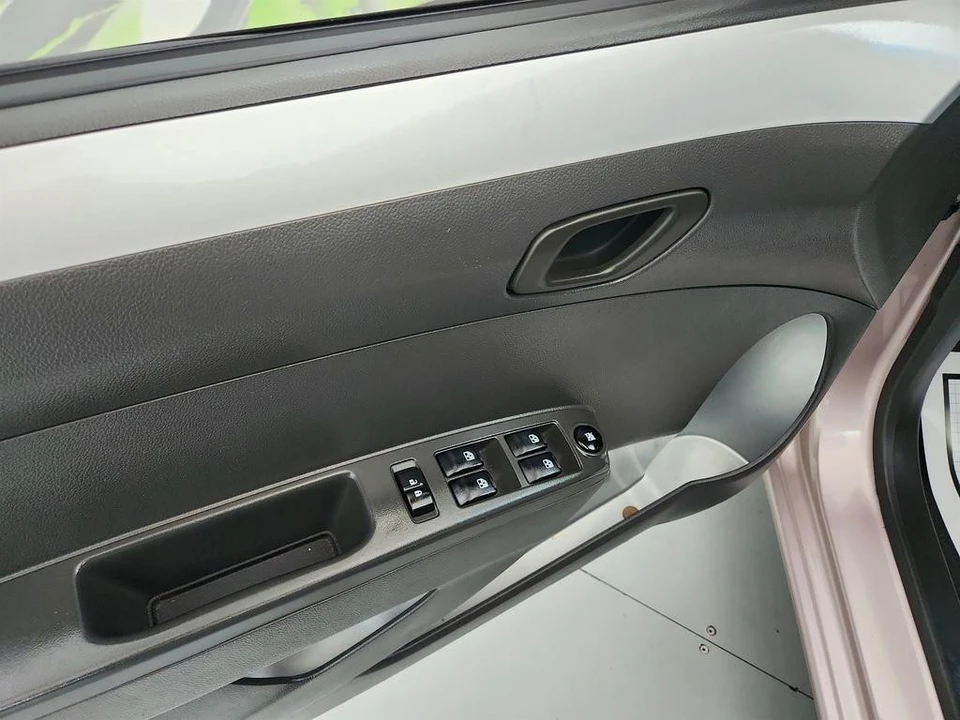 2014 Chevrolet Spark - Image 19 of 21