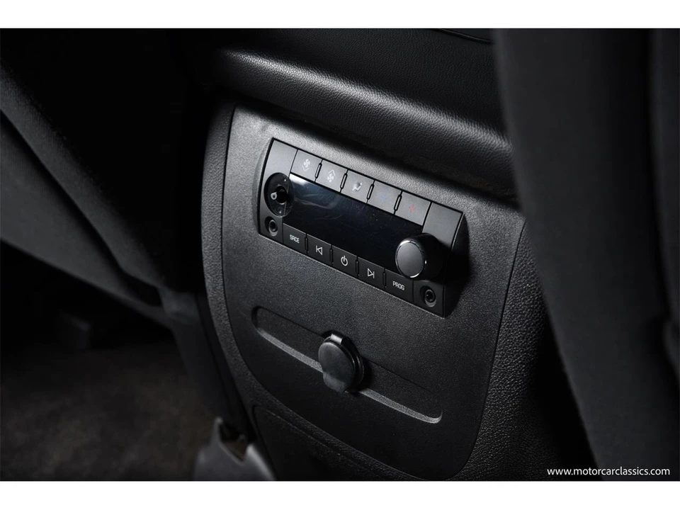 2014 Chevrolet Tahoe 3rd Gen - Image 30 of 31