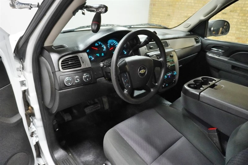 2014 Chevrolet Tahoe 3rd Gen - Image 20 of 21