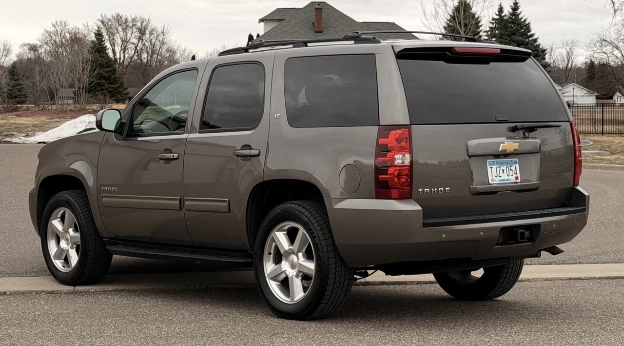 2014 Chevrolet Tahoe 3rd Gen - Image 3 of 14