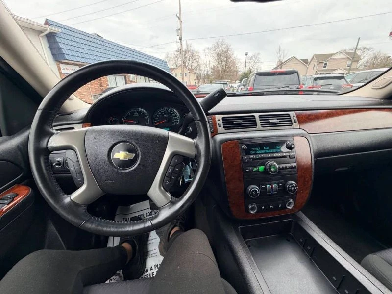 2014 Chevrolet Tahoe 3rd Gen - Image 11 of 12