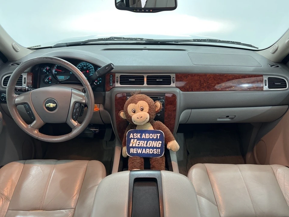 2014 Chevrolet Tahoe 3rd Gen - Image 17 of 21