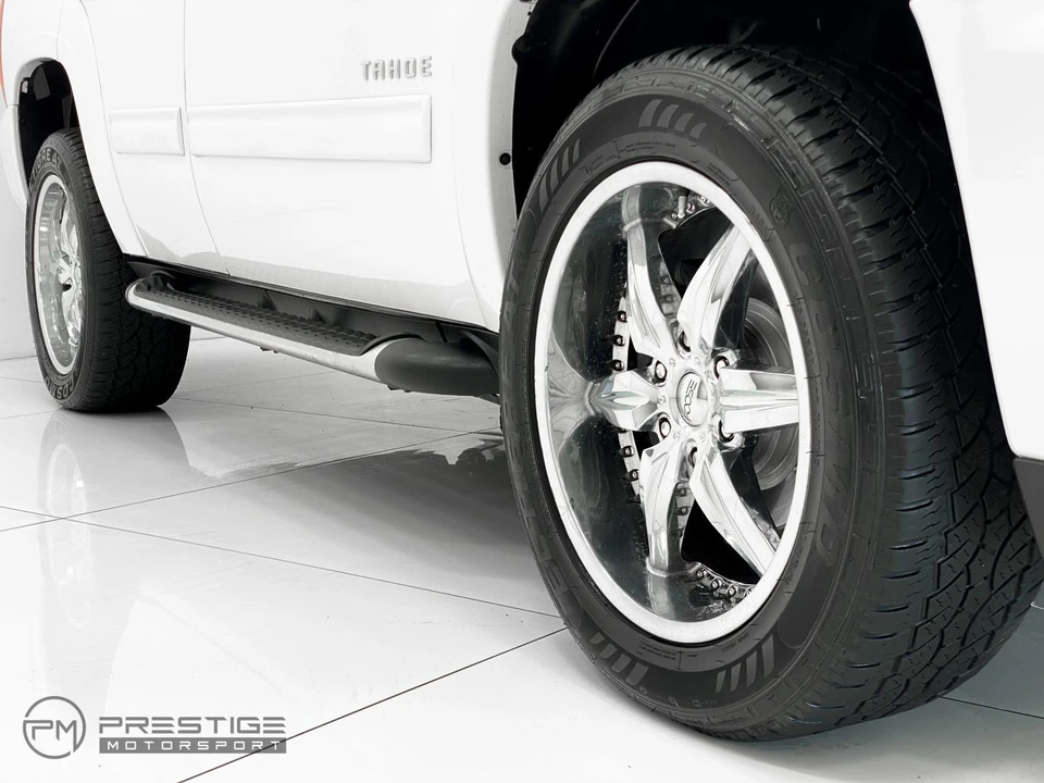 2014 Chevrolet Tahoe 4th Gen - Image 13 of 21