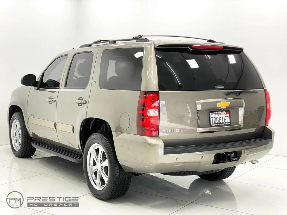 2014 Chevrolet Tahoe 3rd Gen - Image 8 of 12