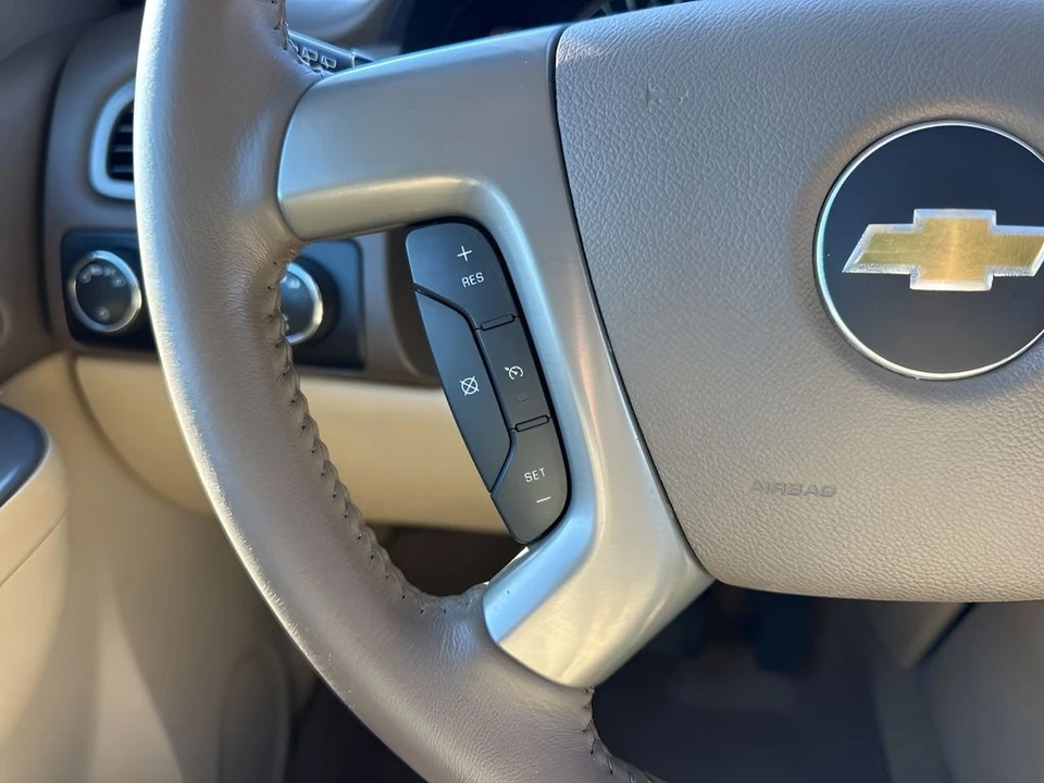 2014 Chevrolet Tahoe 3rd Gen - Image 18 of 21