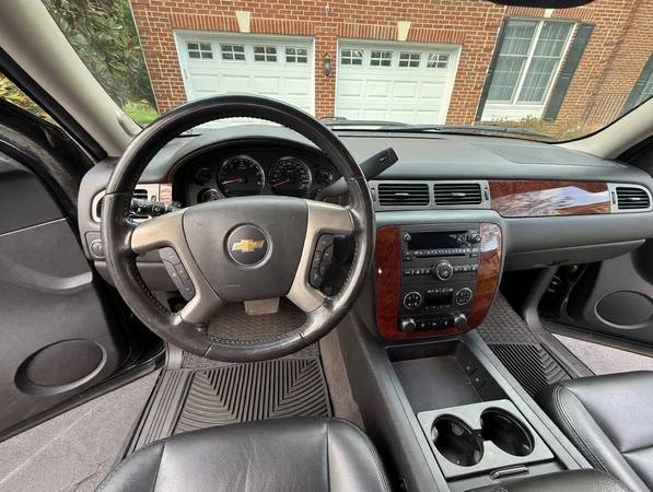 2014 Chevrolet Tahoe 3rd Gen - Image 5 of 8