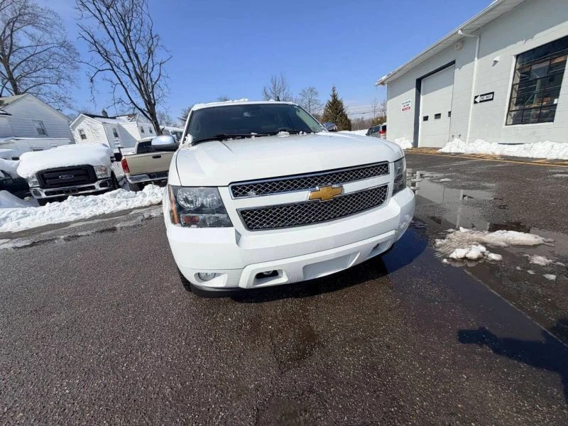 2014 Chevrolet Tahoe 3rd Gen - Image 5 of 12