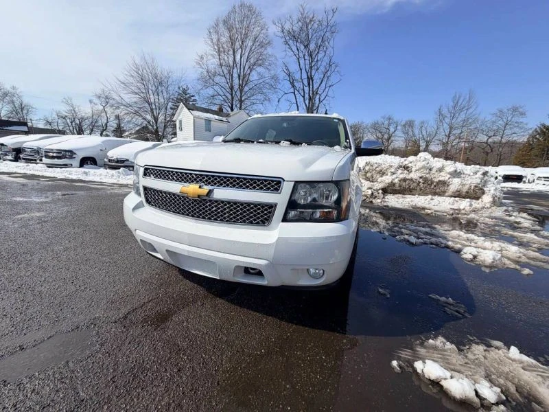 2014 Chevrolet Tahoe 3rd Gen - Image 2 of 12