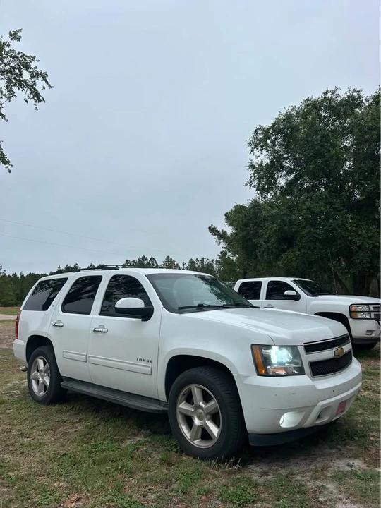 2014 Chevrolet Tahoe 3rd Gen - Image 2 of 20