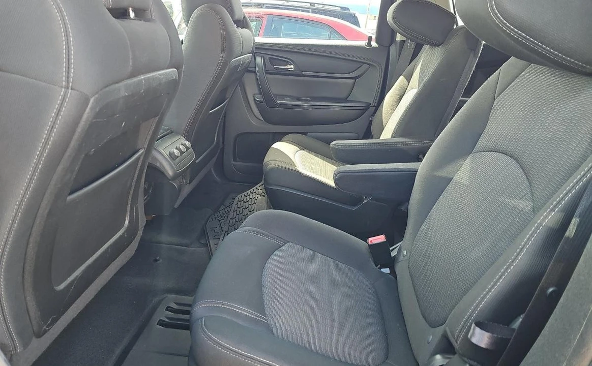 2014 Chevrolet Traverse - Image 12 of 14