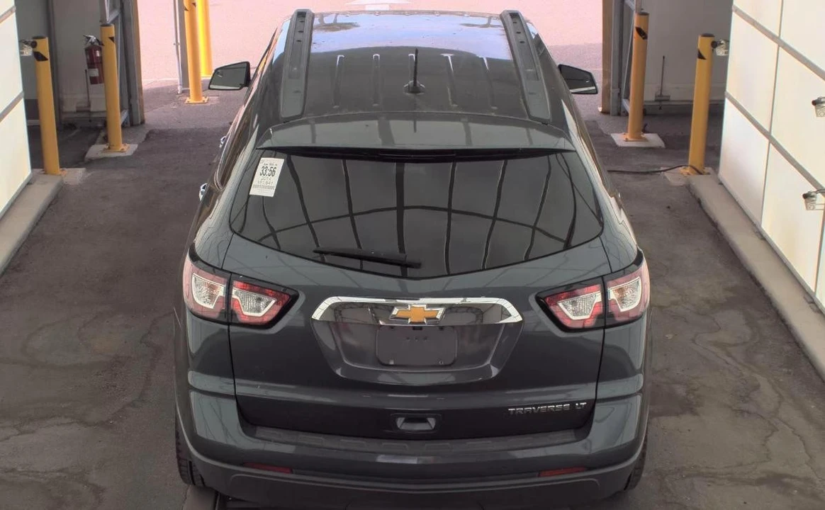 2014 Chevrolet Traverse - Image 5 of 14