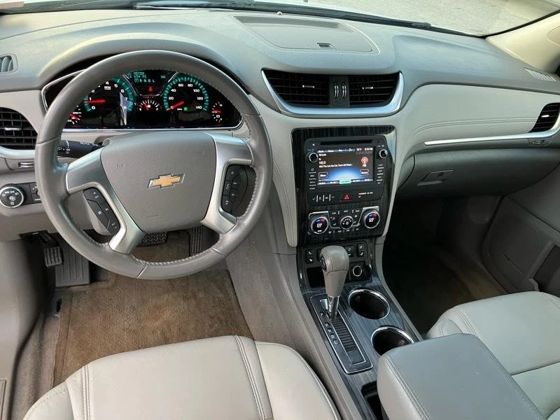 2014 Chevrolet Traverse - Image 10 of 20