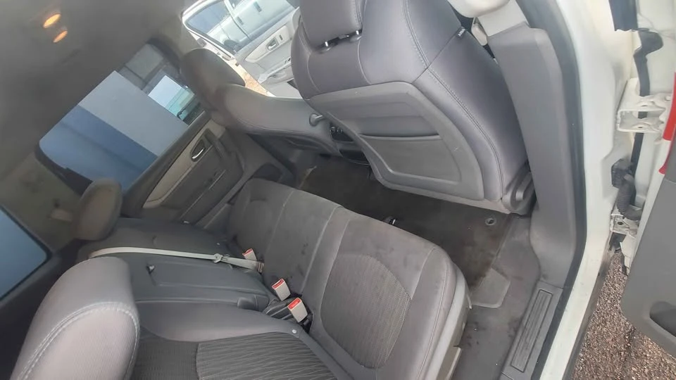 2014 Chevrolet Traverse - Image 6 of 9