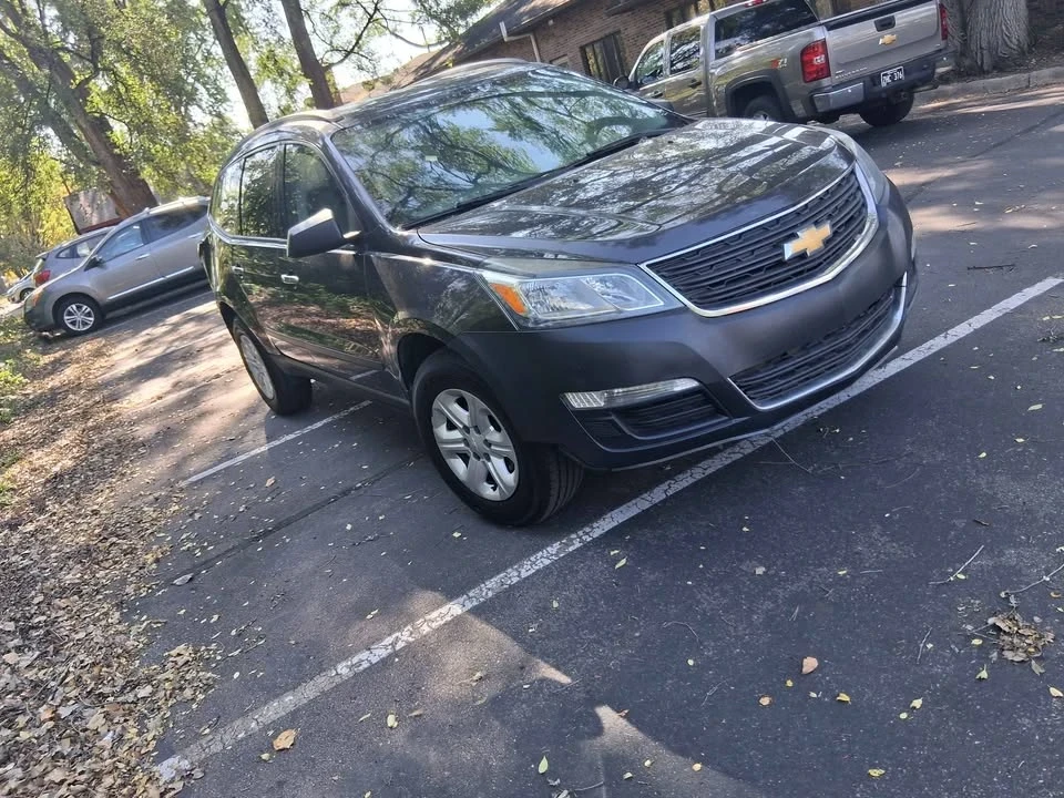 2014 Chevrolet Traverse - Image 4 of 15