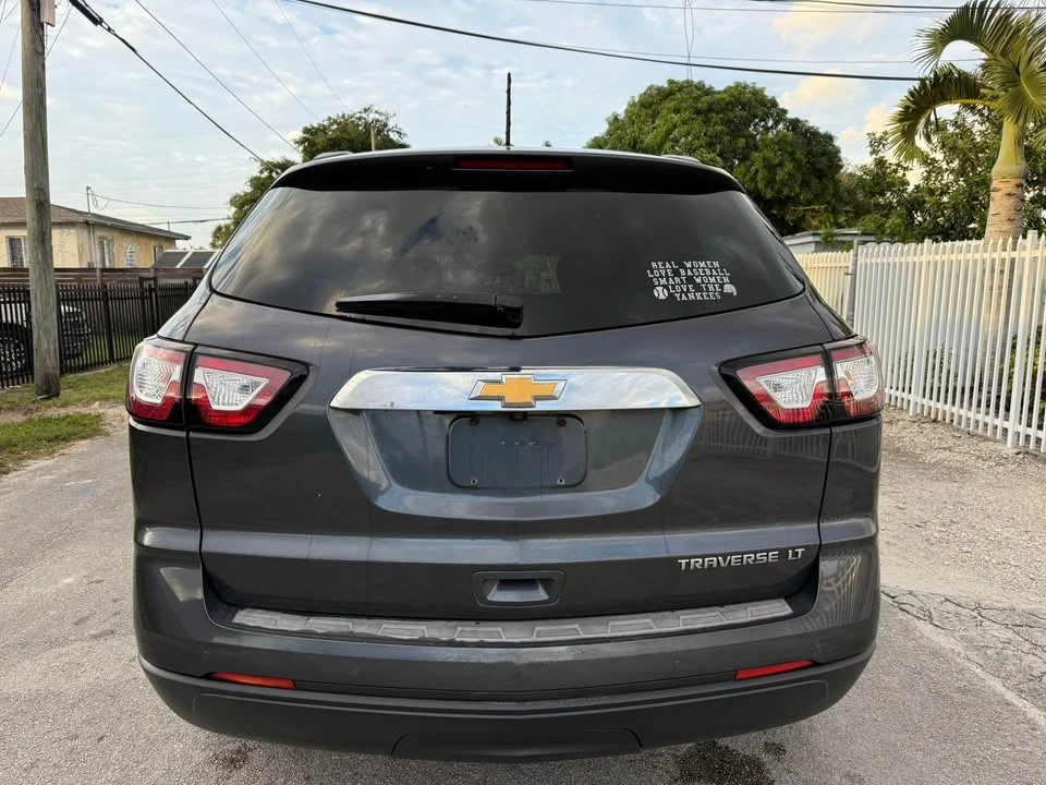 2014 Chevrolet Traverse - Image 6 of 13