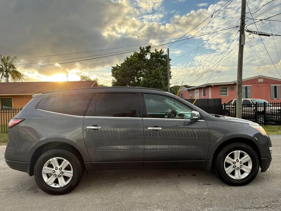 2014 Chevrolet Traverse - Image 5 of 13