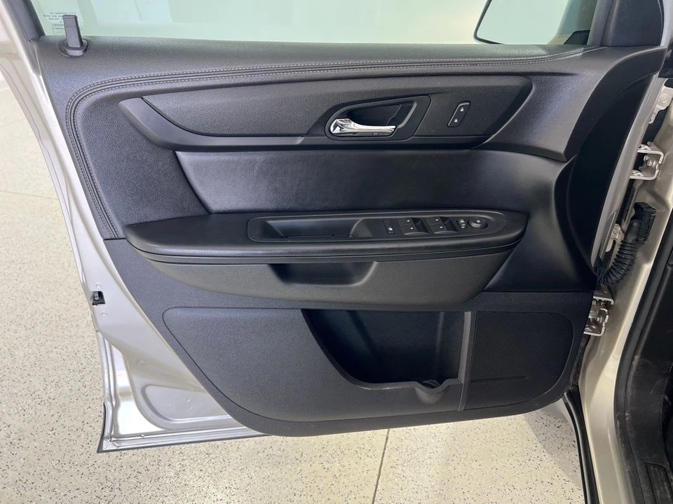 2014 Chevrolet Traverse - Image 18 of 21