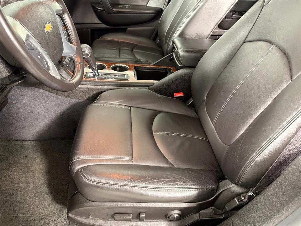 2014 Chevrolet Traverse - Image 14 of 21