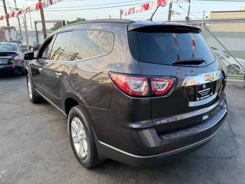 2014 Chevrolet Traverse - Image 4 of 12