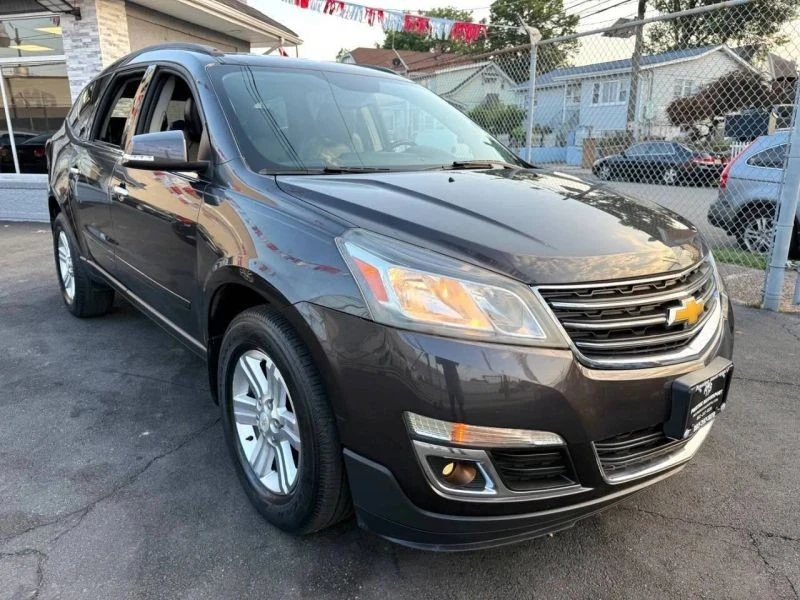 2014 Chevrolet Traverse - Image 8 of 12
