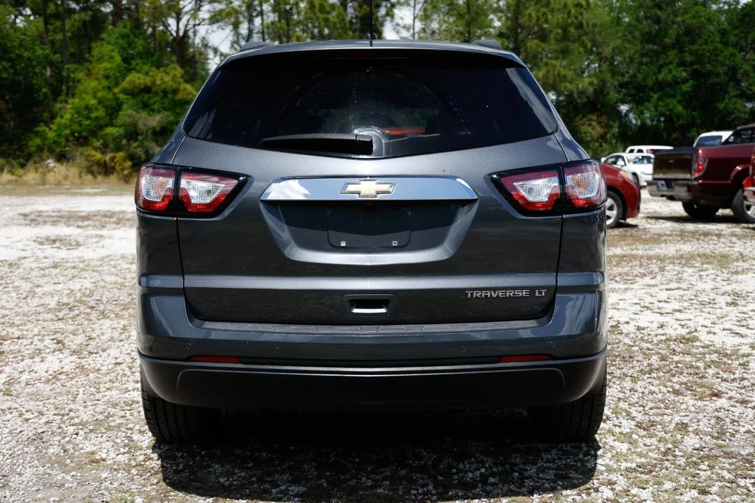 2014 Chevrolet Traverse - Image 9 of 21