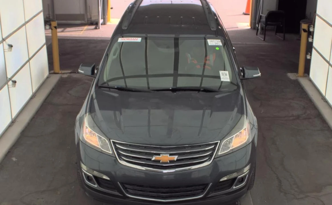 2014 Chevrolet Traverse - Image 2 of 14
