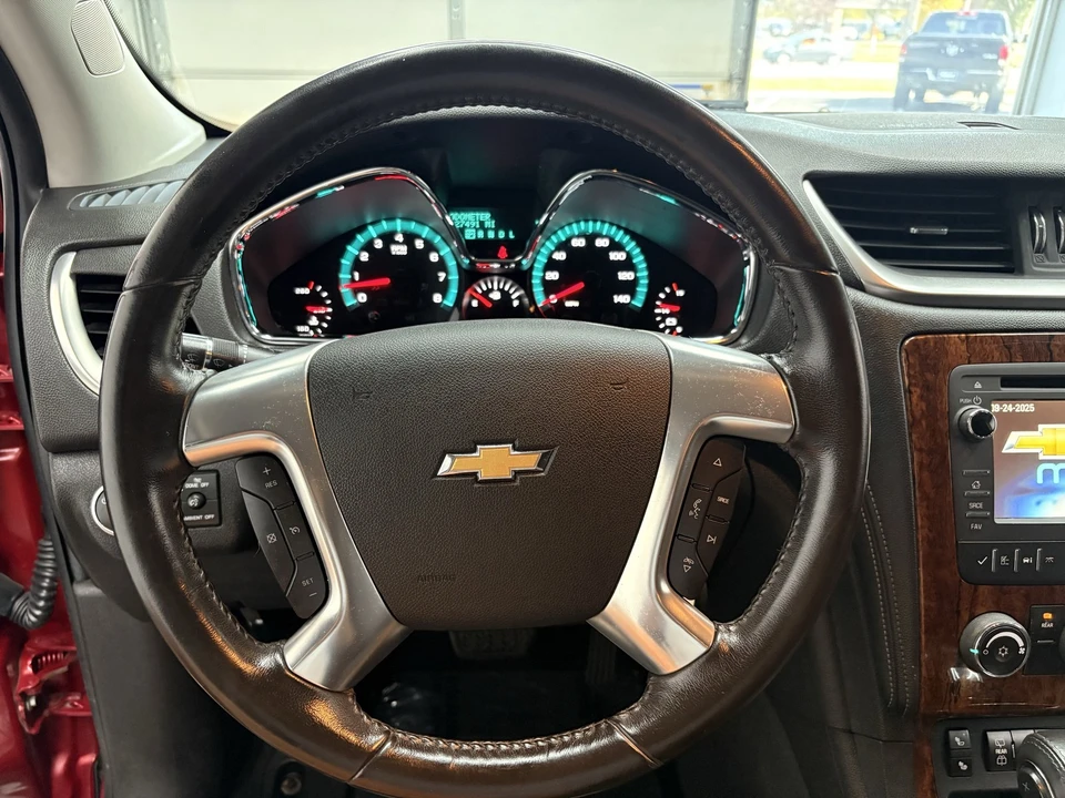 2014 Chevrolet Traverse - Image 16 of 21