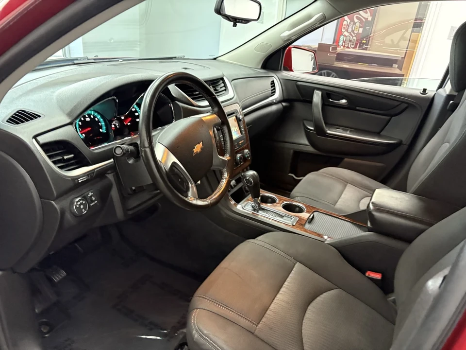 2014 Chevrolet Traverse - Image 13 of 21