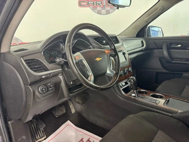 2014 Chevrolet Traverse - Image 10 of 12