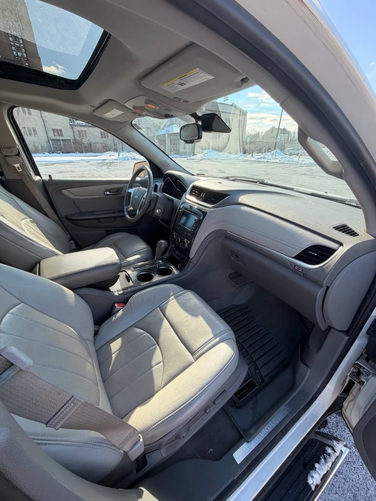 2014 Chevrolet Traverse - Image 8 of 20