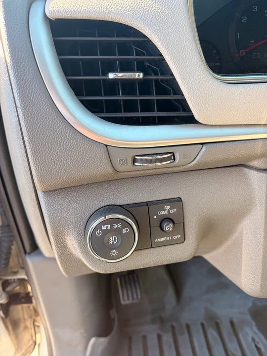 2014 Chevrolet Traverse - Image 19 of 21