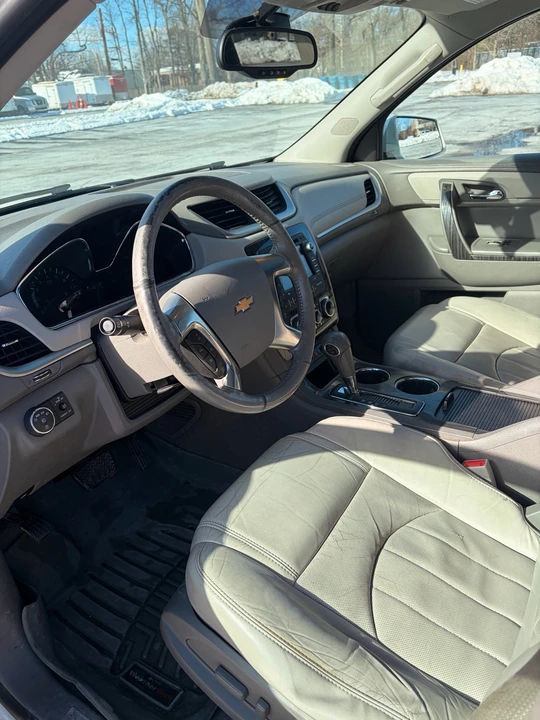 2014 Chevrolet Traverse - Image 12 of 21