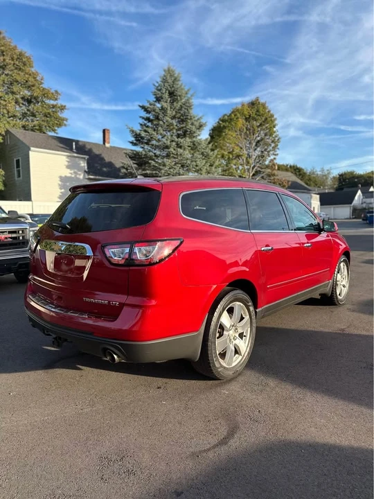 2014 Chevrolet Traverse - Image 4 of 11