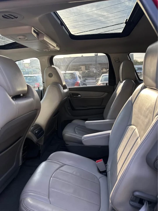 2014 Chevrolet Traverse - Image 10 of 11
