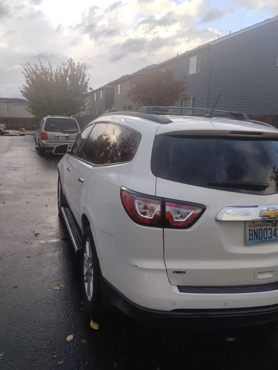 2014 Chevrolet Traverse - Image 8 of 10