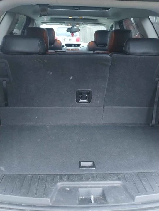 2014 Chevrolet Traverse - Image 2 of 10