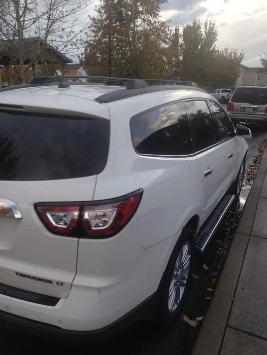 2014 Chevrolet Traverse - Image 7 of 10